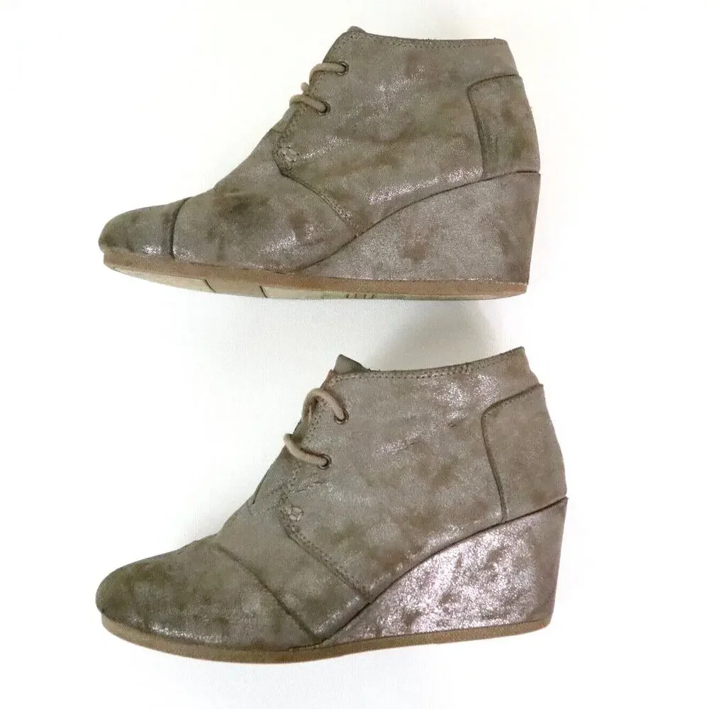 Toms Women's Size 10 Wedge Ankle Booties Chukka Metallic Mocha Tan